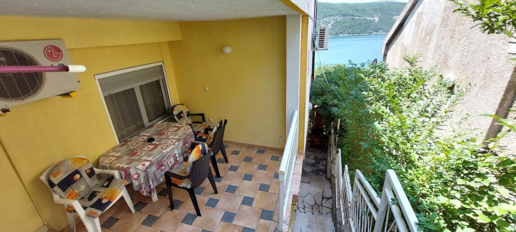 Apartmani Jelena Neum Exterior photo